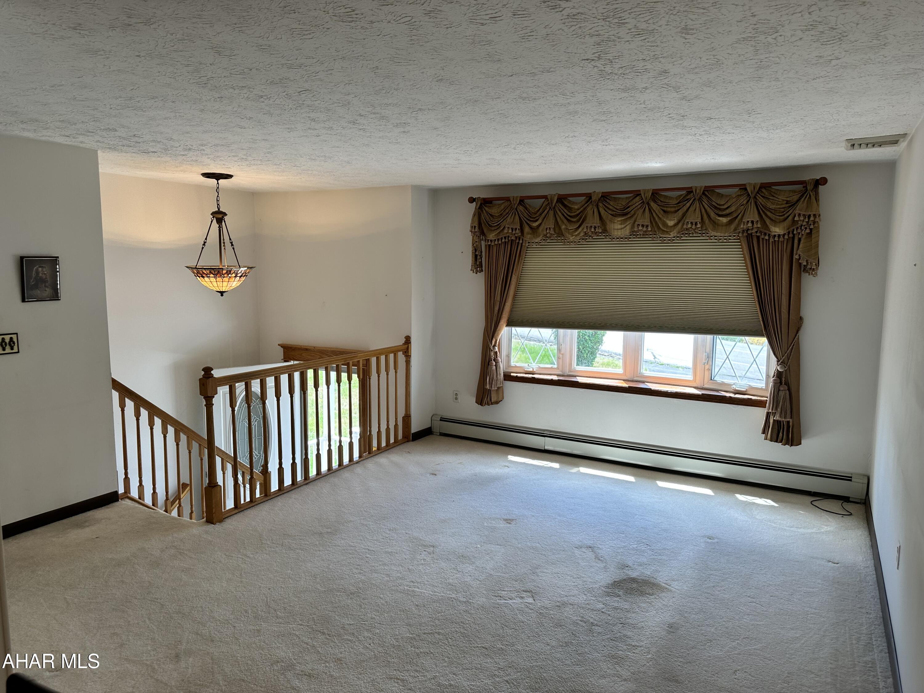 Rolling Hills - Residential