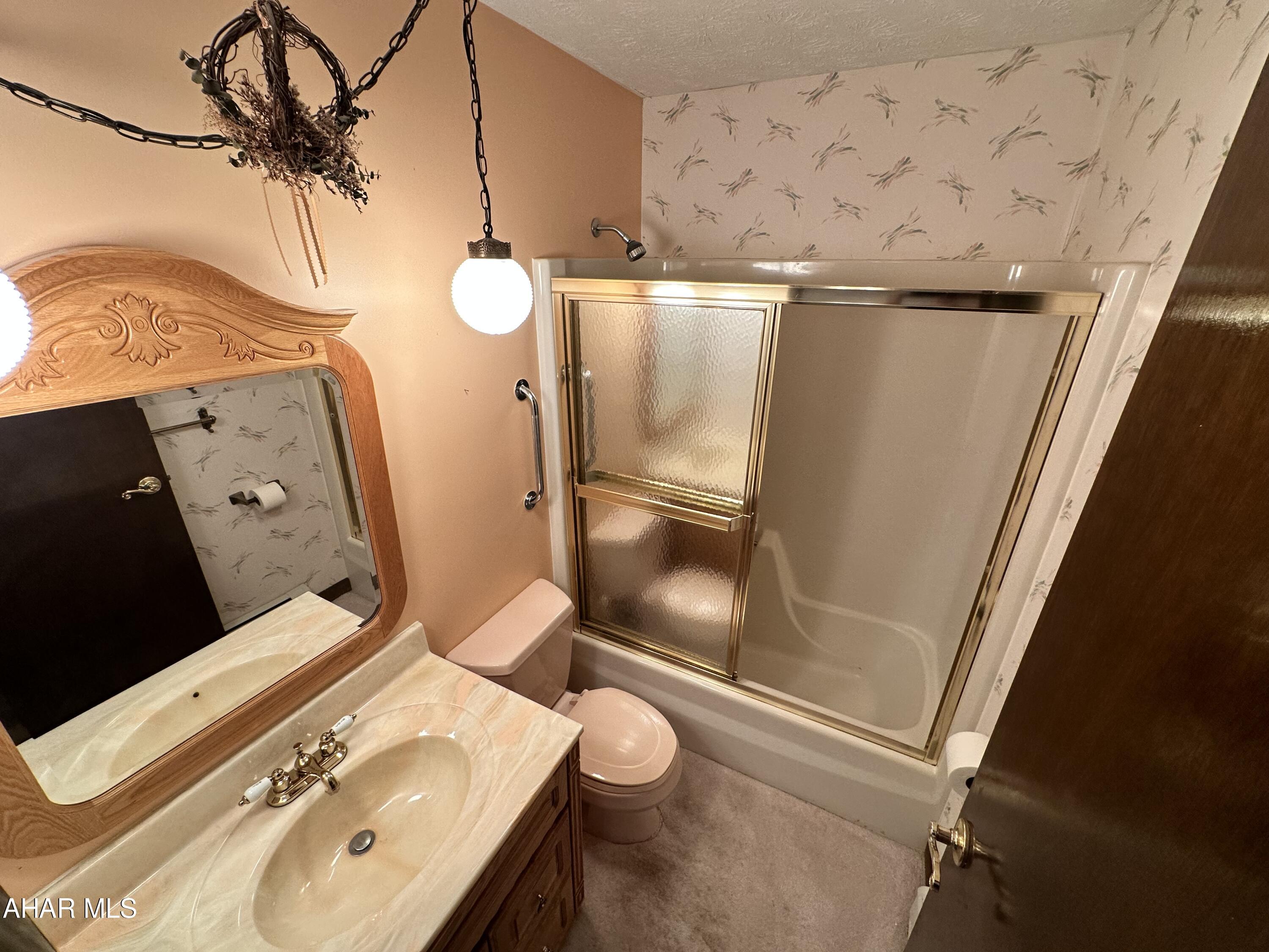 Rolling Hills - Residential