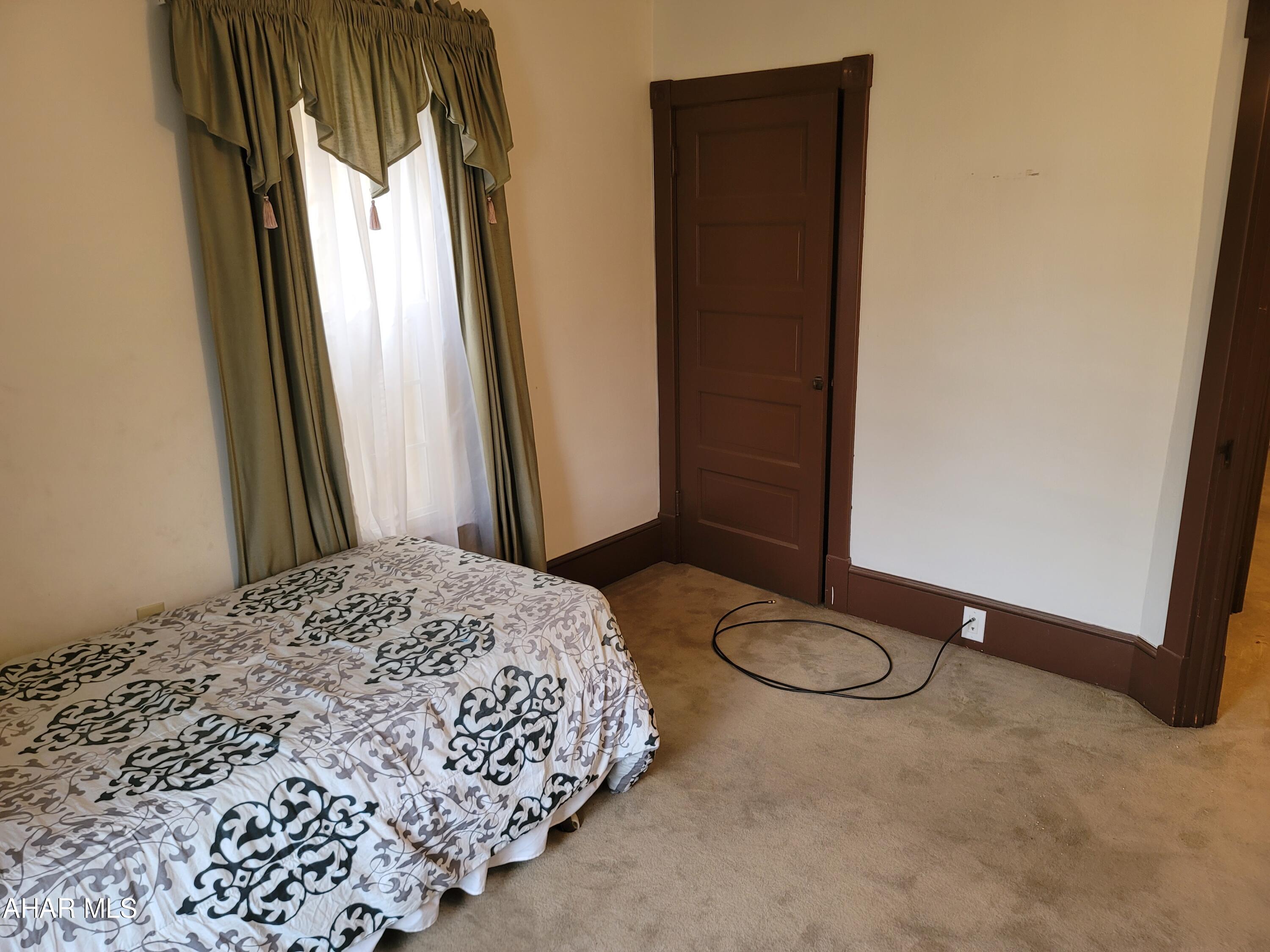 Unknown - Residential