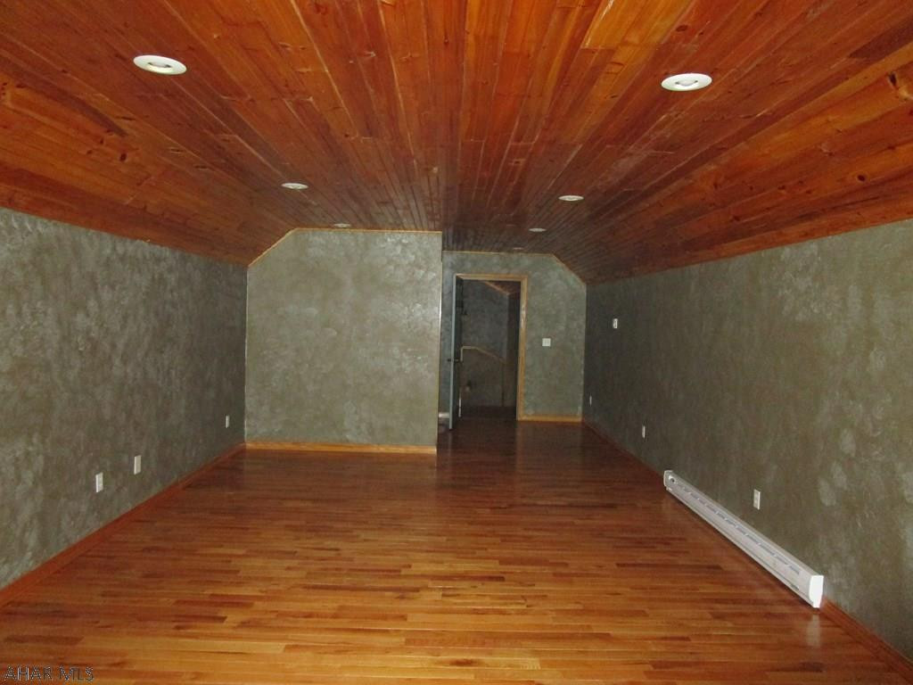 Glendale Yearound - Residential