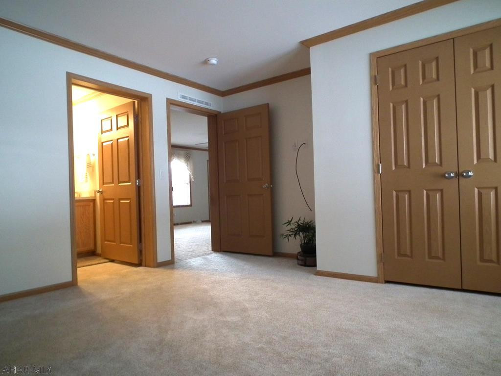 Deer Meadow 55+ Gated Community - Residential