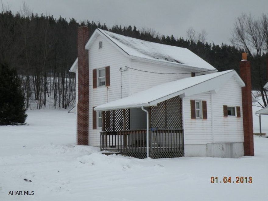 Cute starter home, 3BR, 1 bath & shed