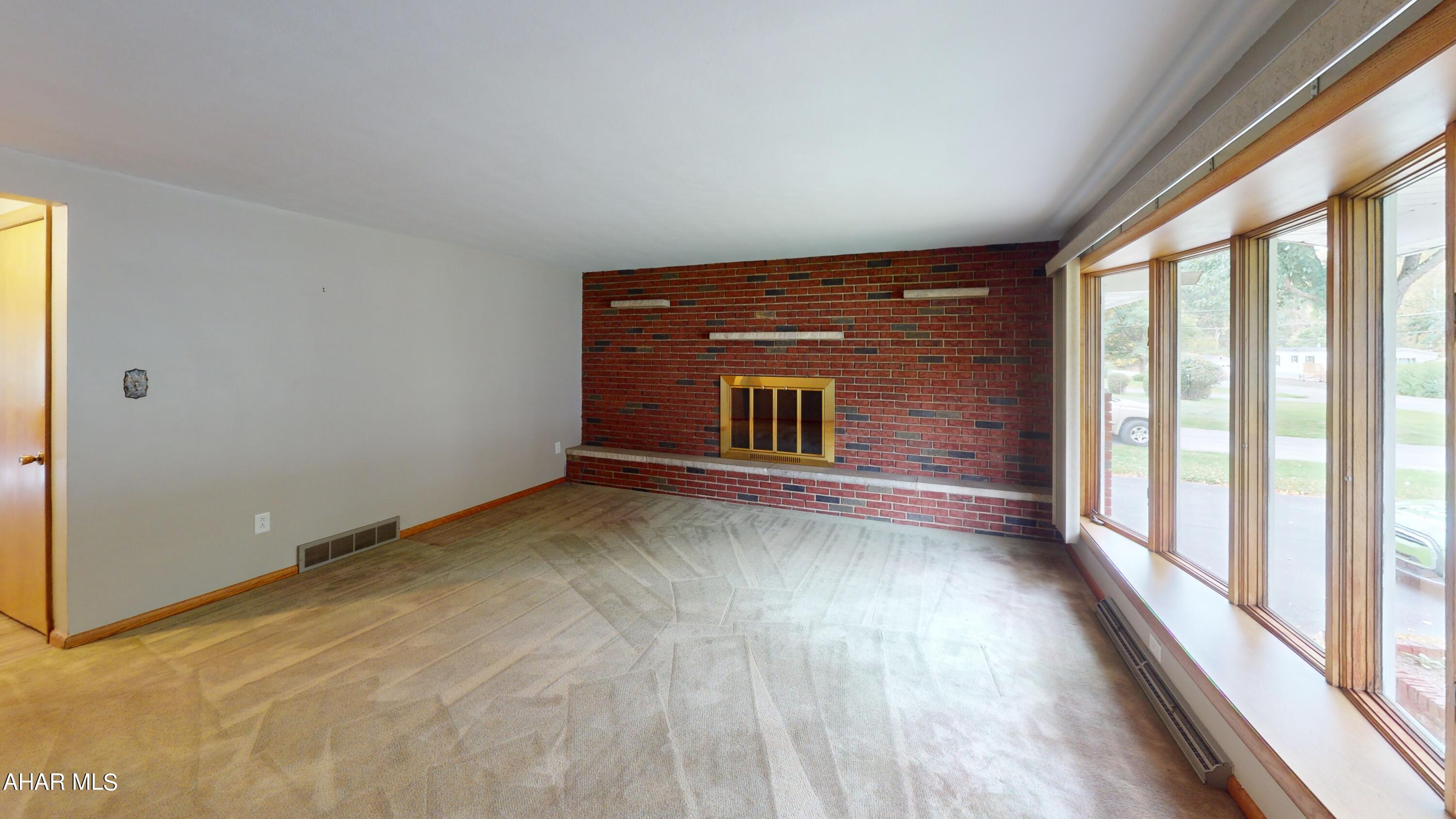 Foot of Ten - Residential