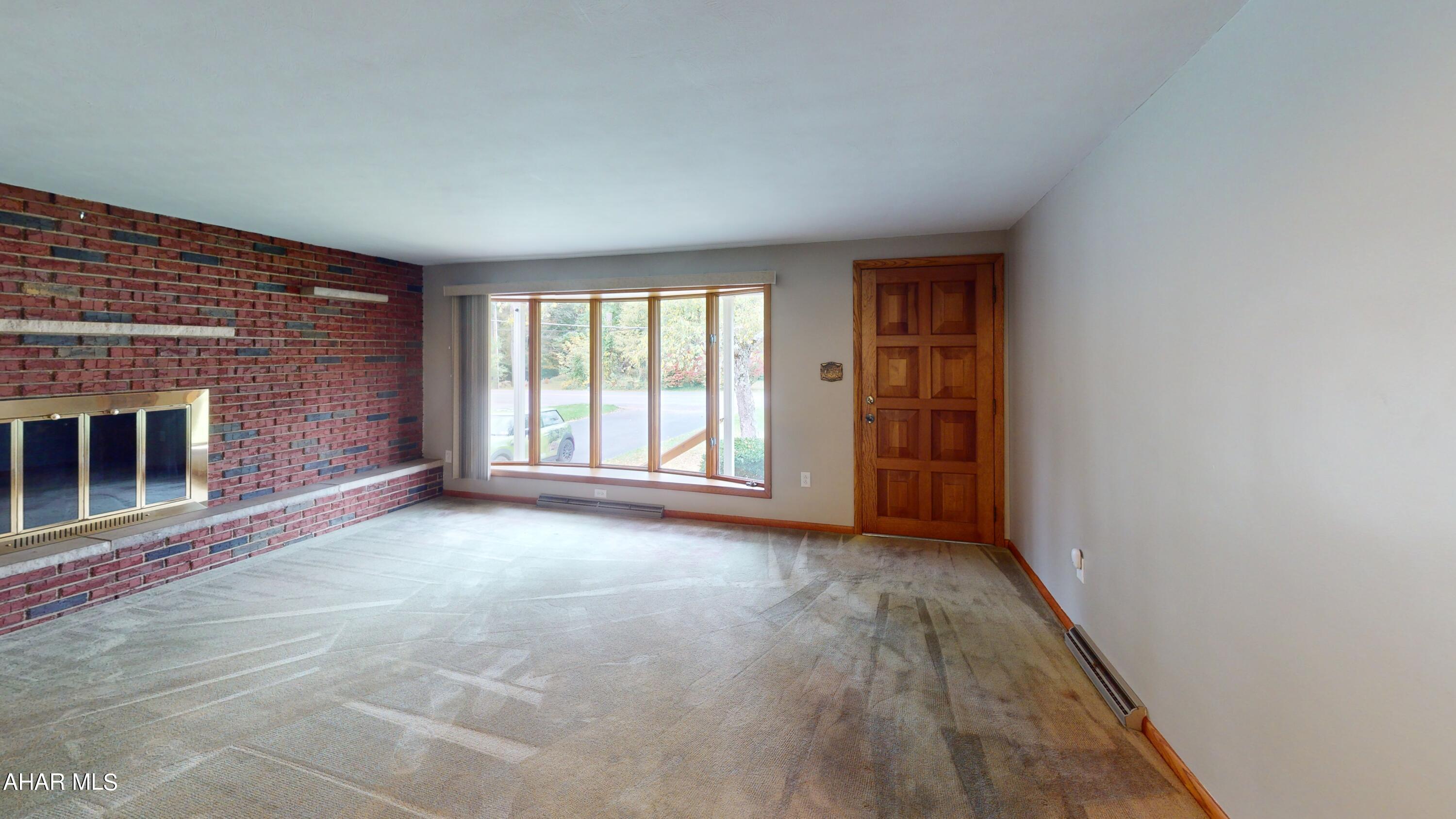 Foot of Ten - Residential