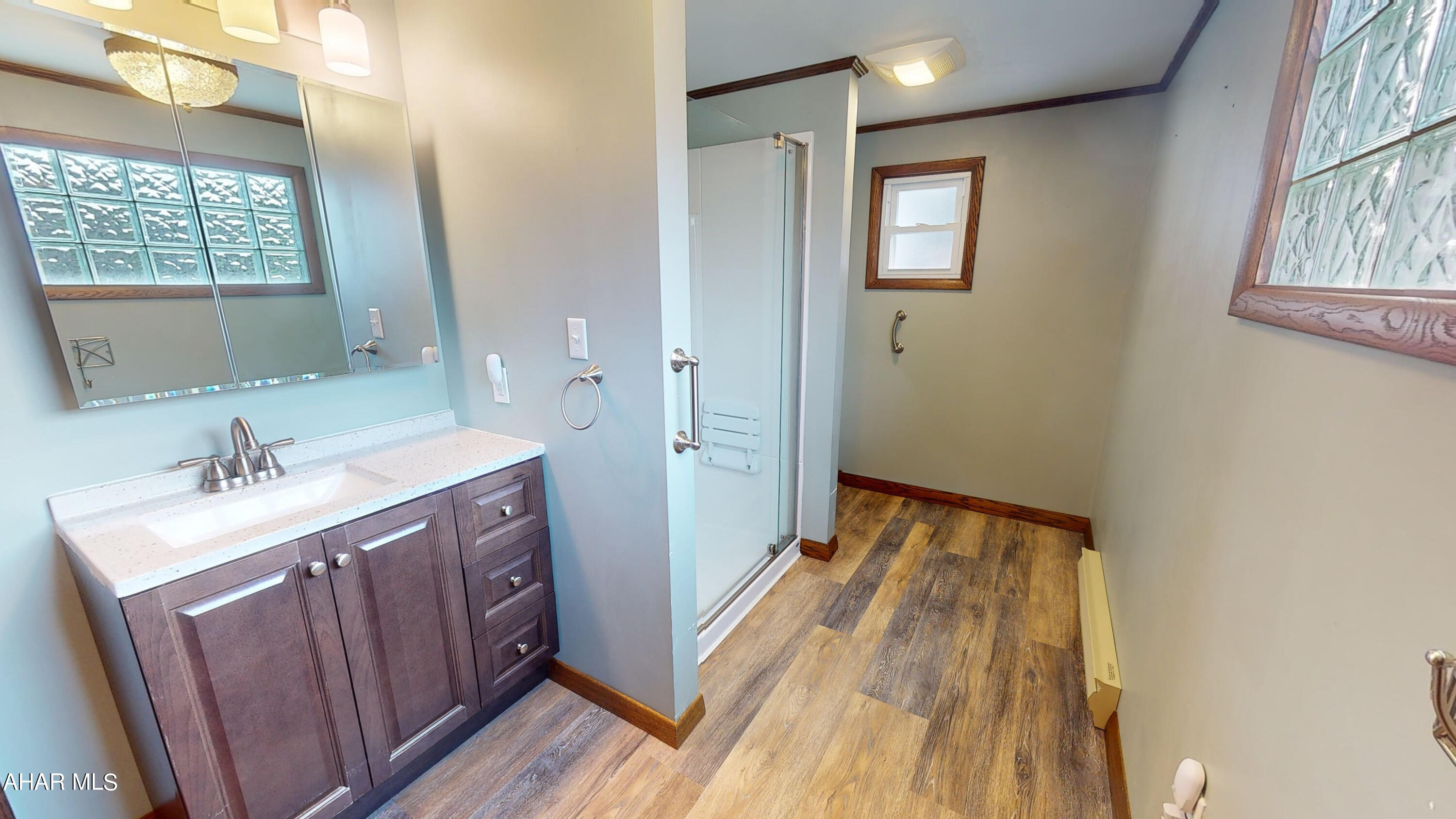 Foot of Ten - Residential