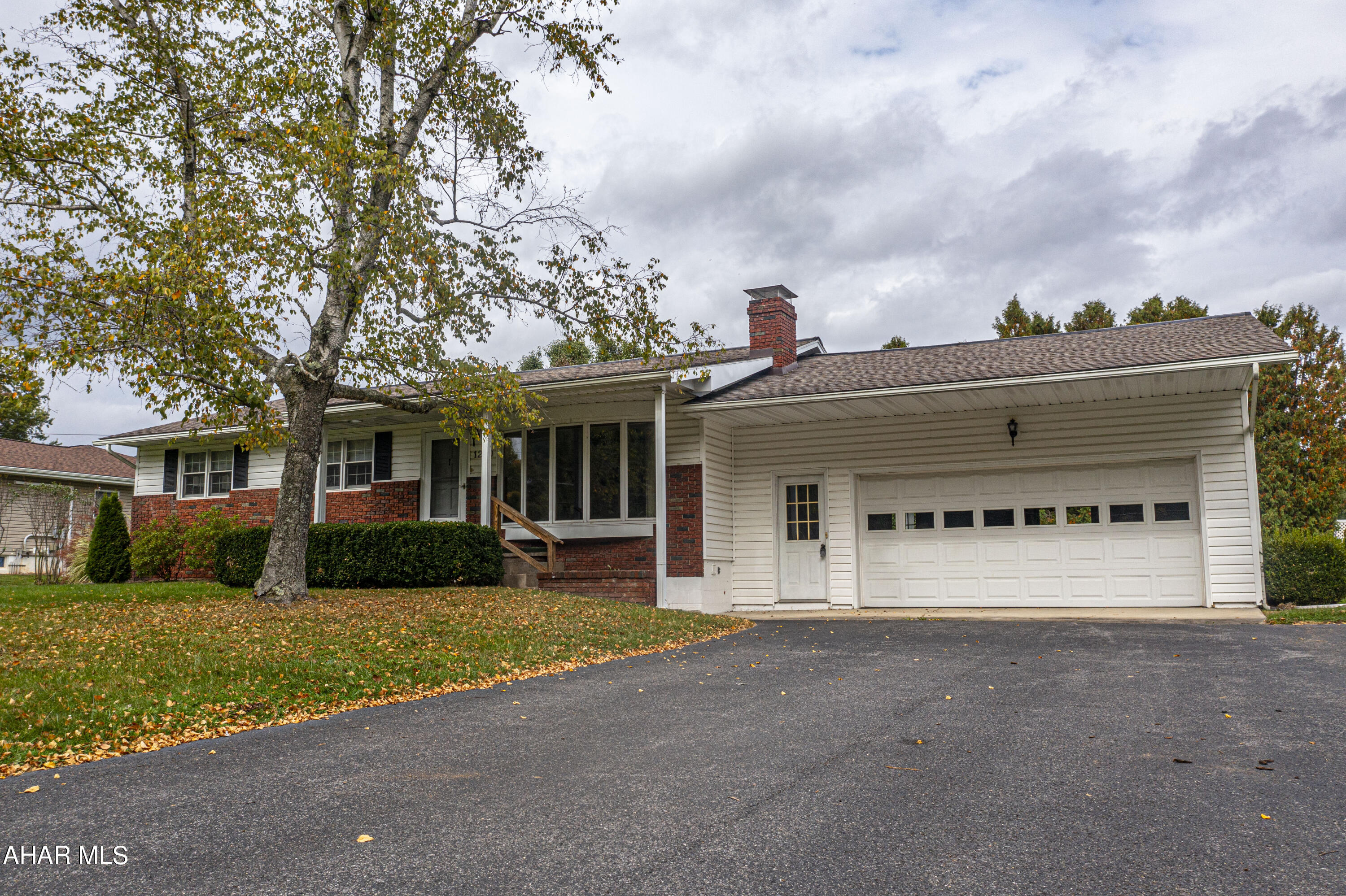 Foot of Ten - Residential