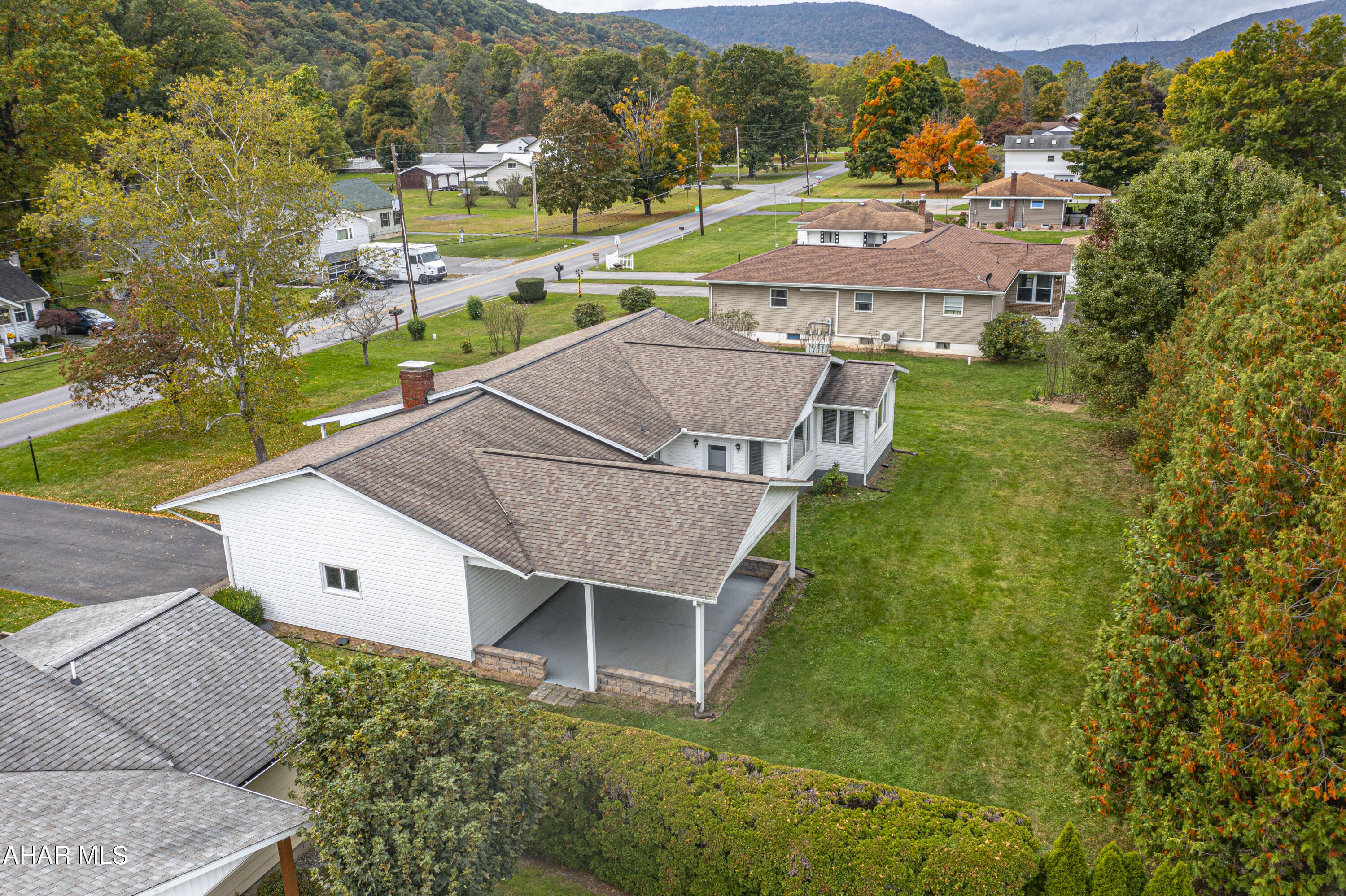 Foot of Ten - Residential