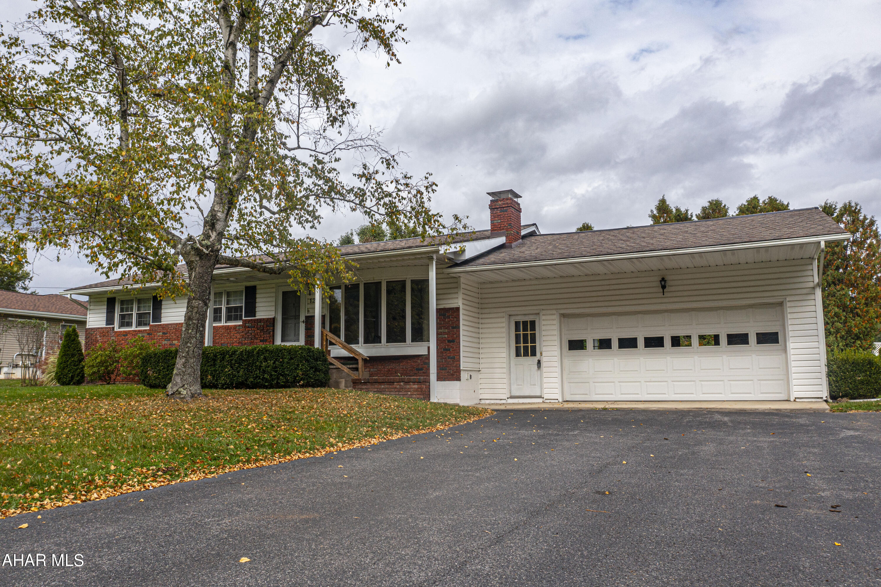 Foot of Ten - Residential