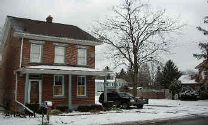 BRICK 2 STORY ON HUGE LOT WITH GREAT BACK COVERED DECK.  ALL NEW WINDOWS, NEW ROOF, 1 CAR DETACHED GARAGE, MUST SEE!