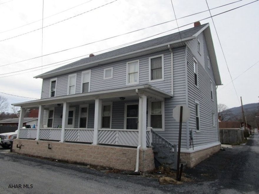 Nice duplex unit w/ all separate utilities. Each are up and down units w/ three bedrooms. Off-street parking and large one-car garage. Units are nicely updated. Convenient location and a nice investment.