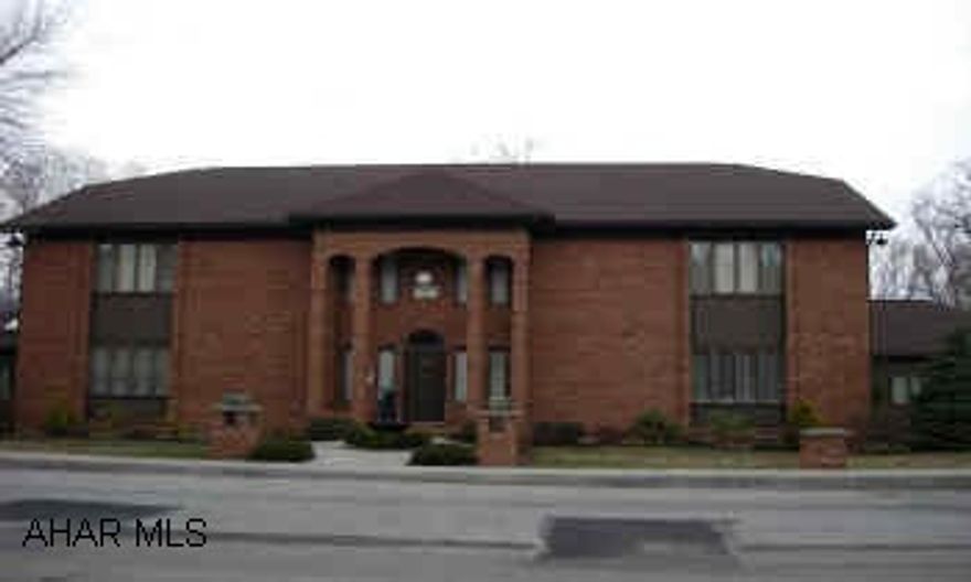 ASSOC. FEE COVERS SNOW REMOVAL, LAWN, OUTISDE LIGHTS AND INS. THIS UNIT IS TO BE OWNER OCCUPIED AND THE BUILDING IS TO BE TOBACCO FREE. 2ND FLOOR CONDO WITH SUNROOM. WELL MAINTAINED. GARAGE ON OPPOSITE SIDE OF UNIT.