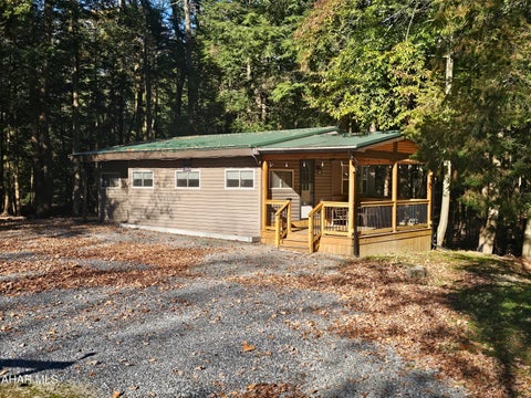 Photo for 192 Horseshoe Crescent Drive