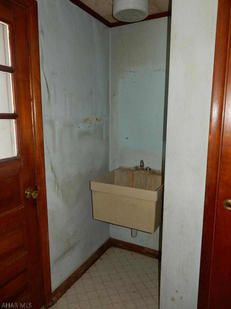 East Loop - Residential