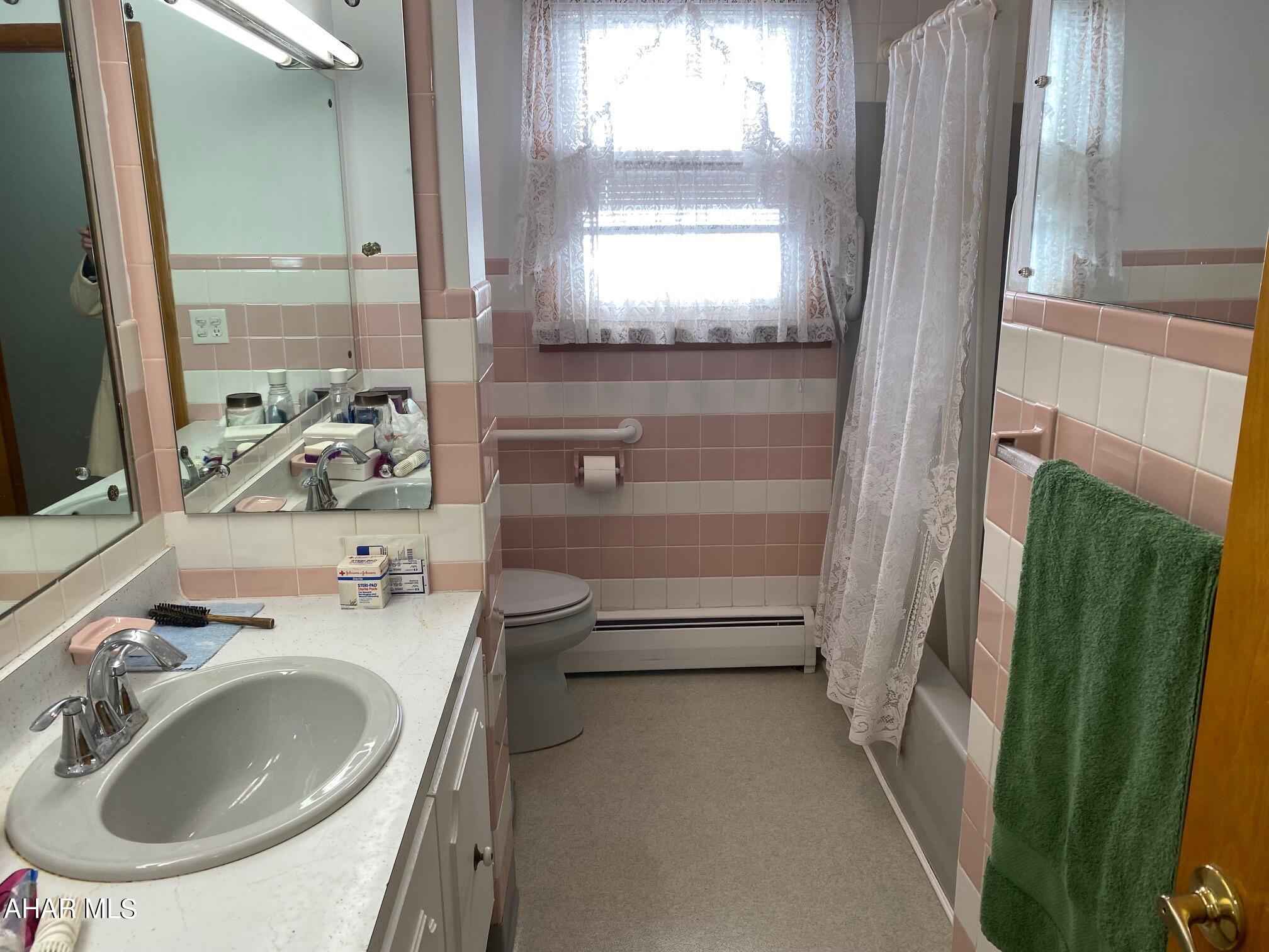 Juniata - Residential