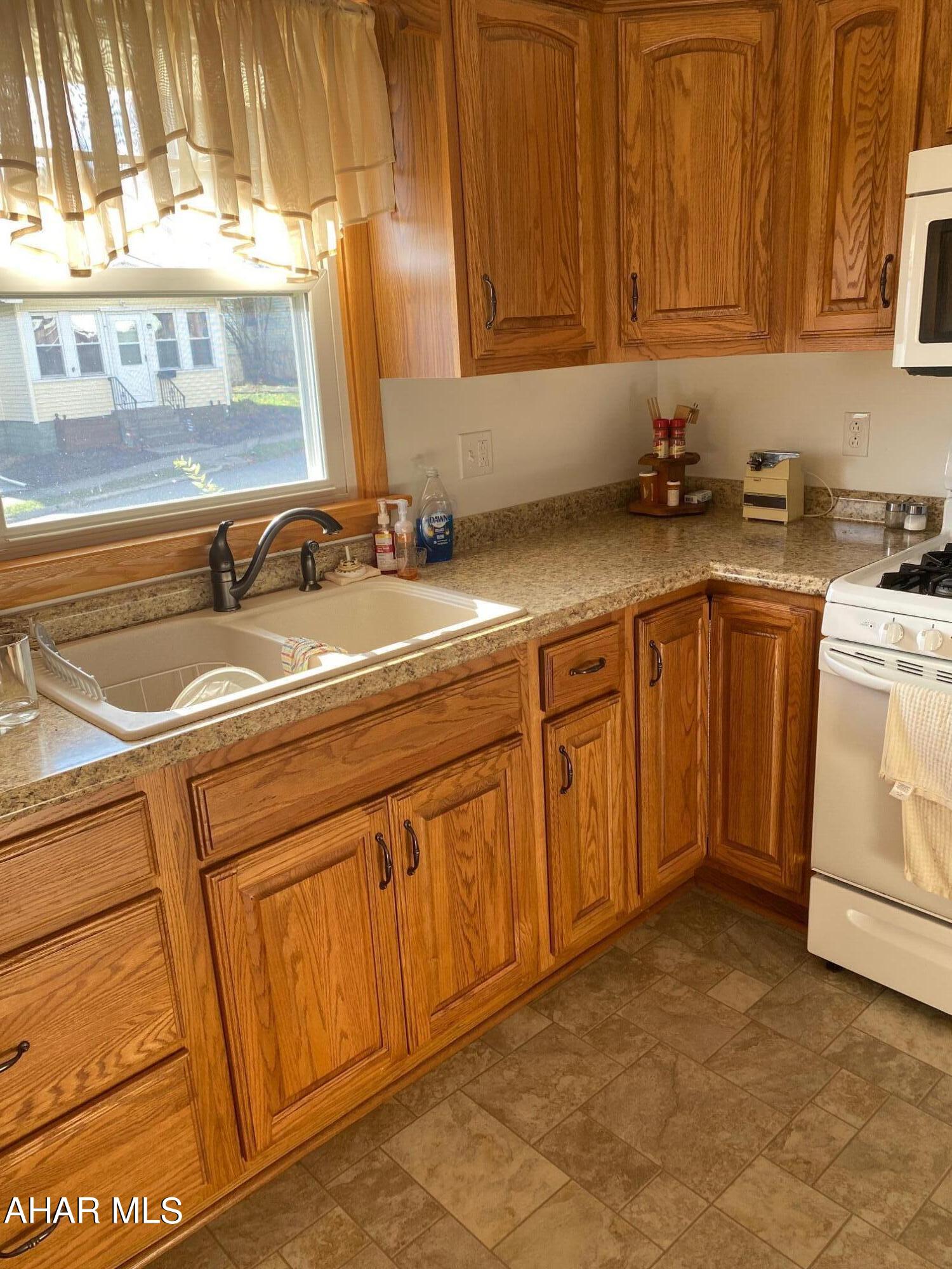 Juniata - Residential