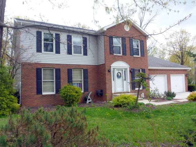 Sylvan East - Residential