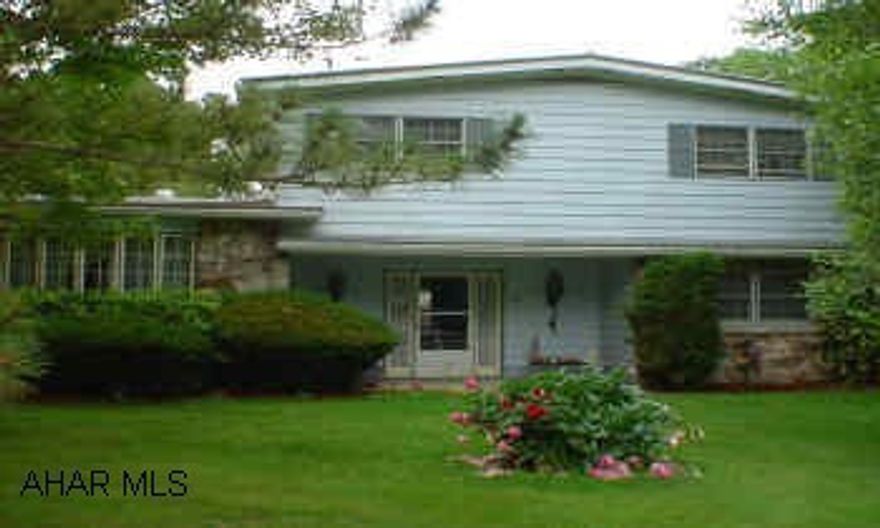 Lot #29 Cedar Lane # 8579 Tyrone, now included with Listing #8578.