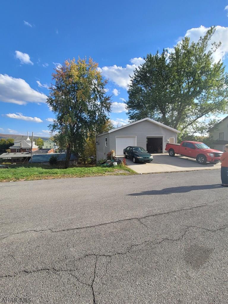 Unknown - Residential