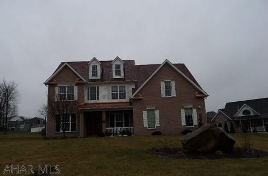 Property is subject to an online auction event 1/28/2017 to 1/30/2017