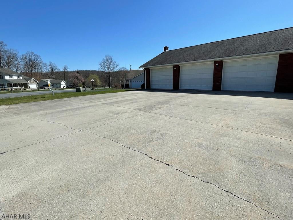 Unknown - Residential