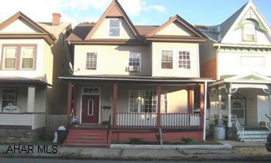 Beautiful starter home with lots of charm! Features 3 BR, 1.5 BA, cherry hardwood floors throughout, newer kitchen w/stainless steel appliances, newer baths, 2nd floor bonus room is plumbed for laundry. Call Kerry for details 932-4616. Beautiful starter home with lots of charm! Features 3 BR, 1.5 BA, cherry hardwood floors throughout, newer kitchen w/stainless steel appliances, newer baths, 2nd floor bonus room is plumbed for laundry. Call Kerry for details 932-4616.