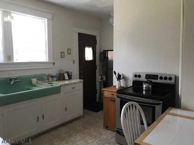 Unknown - Residential