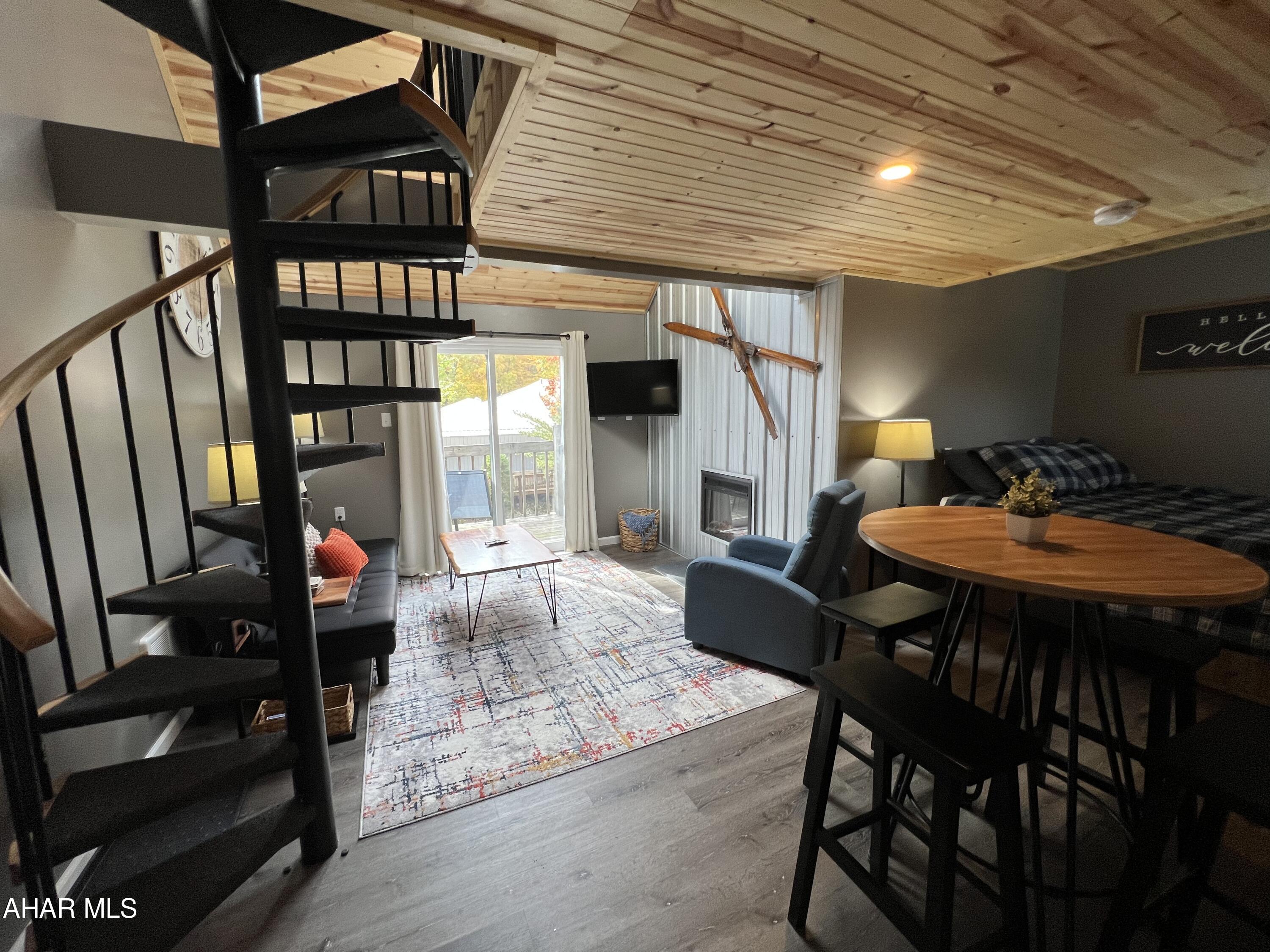 Blue Knob - Residential