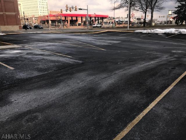 Unknown - Commercial Sale