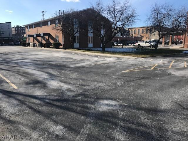 Unknown - Commercial Sale