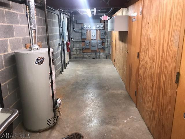 Unknown - Commercial Sale