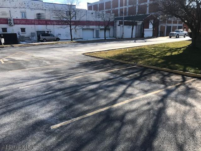 Unknown - Commercial Sale