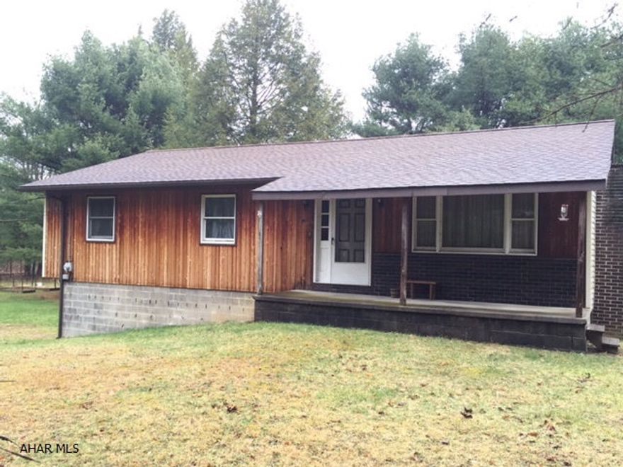 3bedroom ranch on 7+acres in a beautiful rolling stream setting! Large basement, integral garage and open concept 1st floor! With some TLC this could be your dream home!