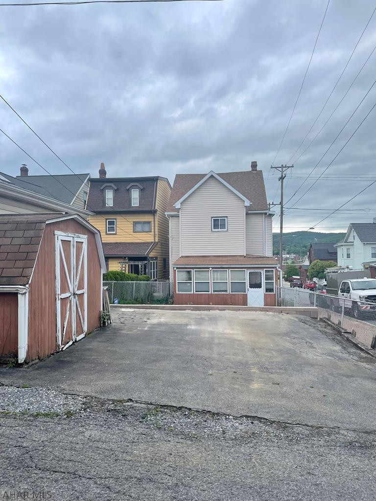 Unknown - Residential