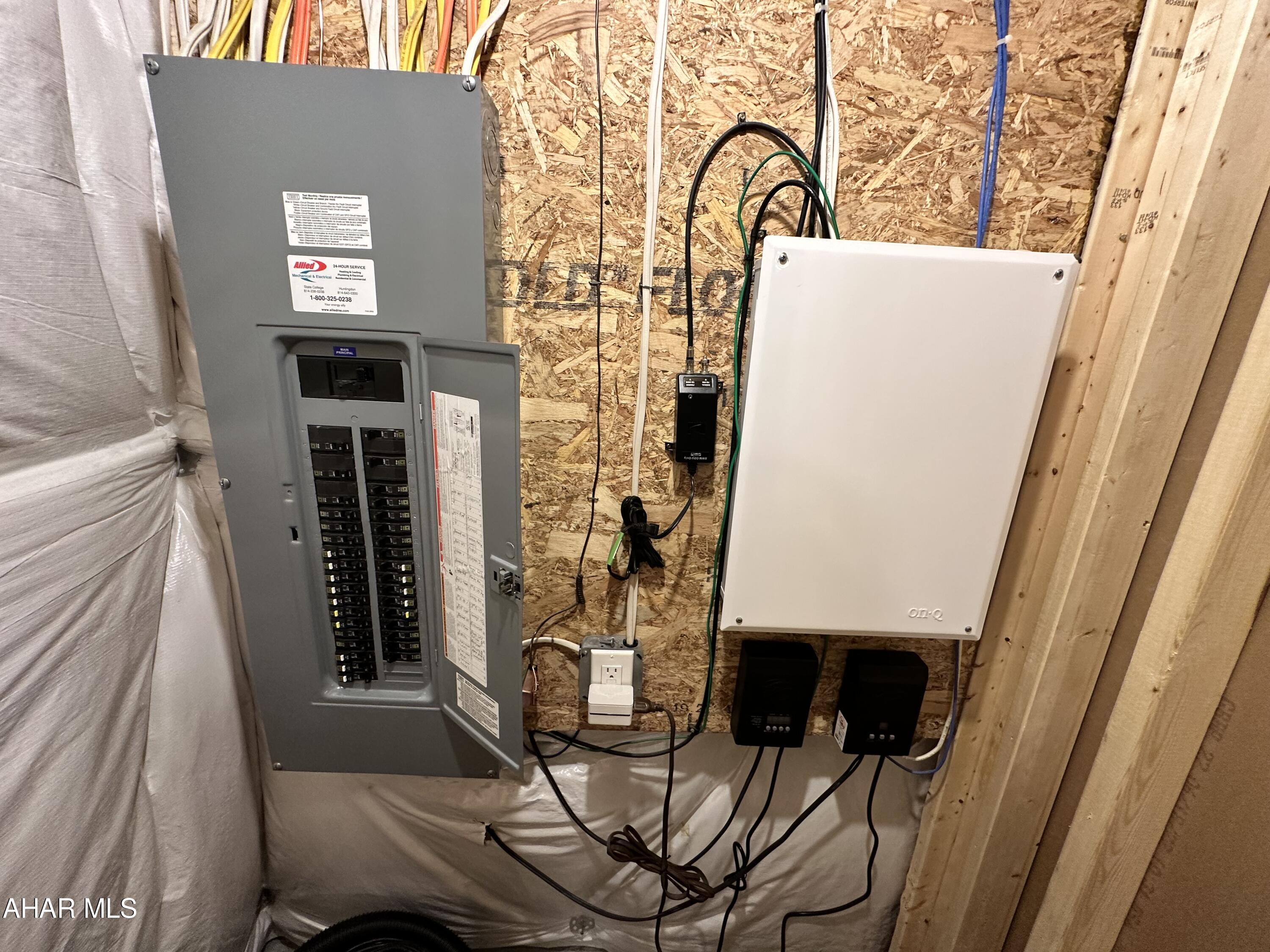 Rolling Hills - Residential