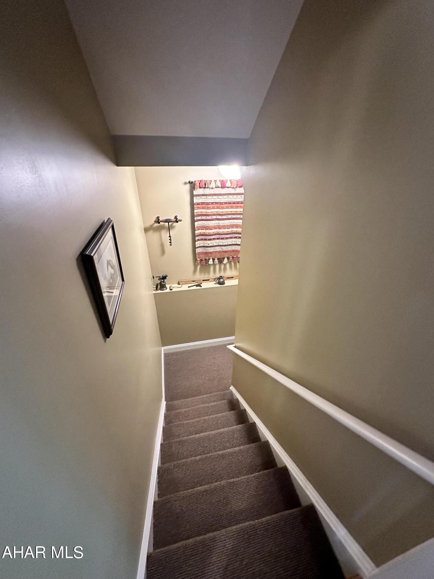 Rolling Hills - Residential