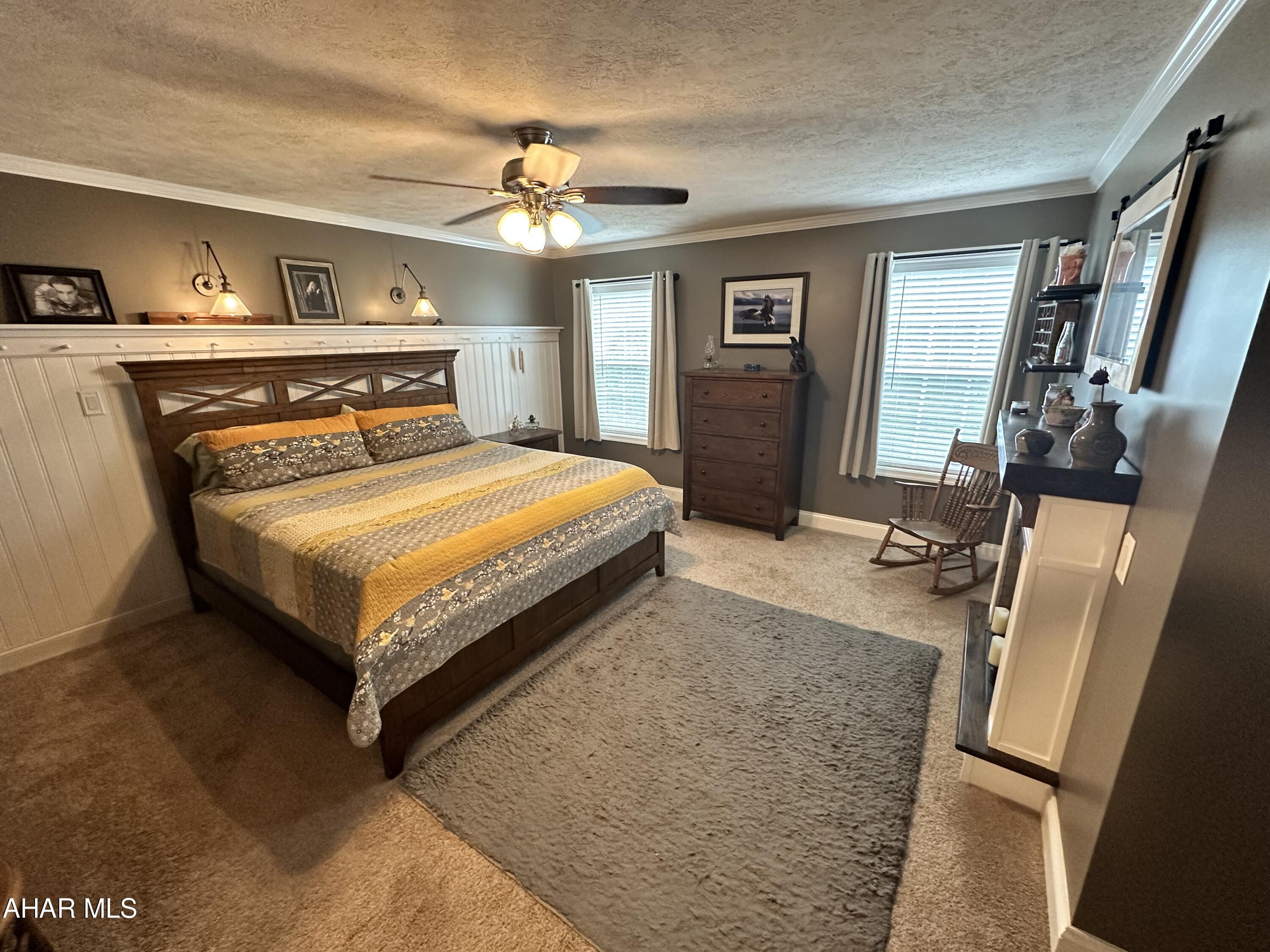 Rolling Hills - Residential