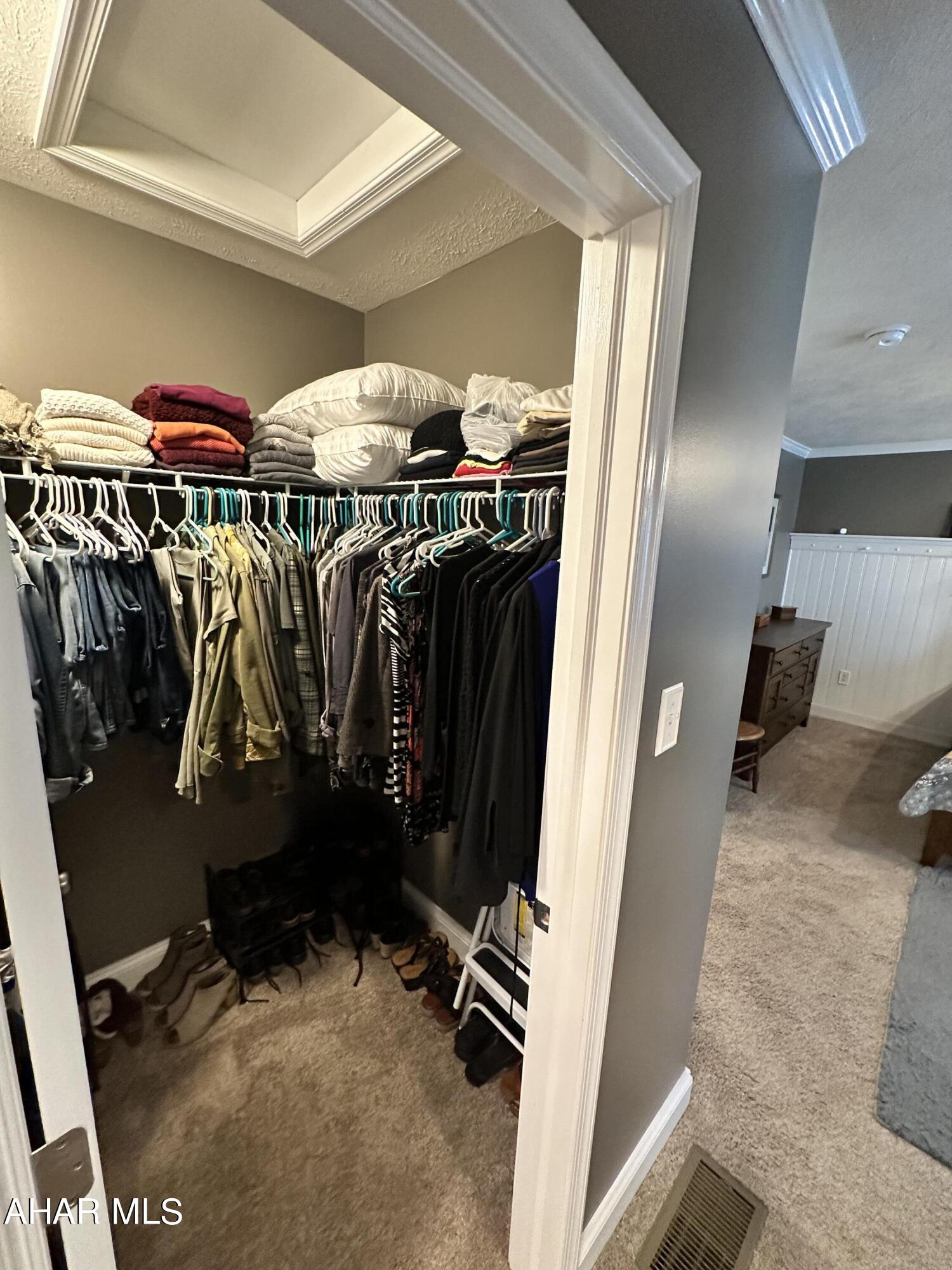 Rolling Hills - Residential