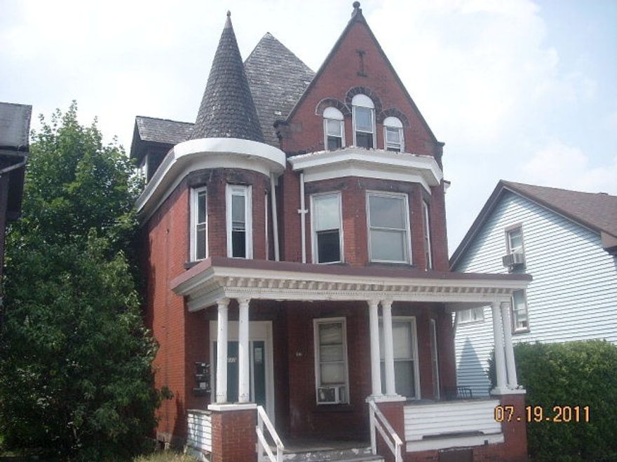 Excellent investment property. 3 nice units, 2 rented, 1 vacant. Freshly painted, good condition. Rent certificate is current. $150 per year for rental inspection certificate.