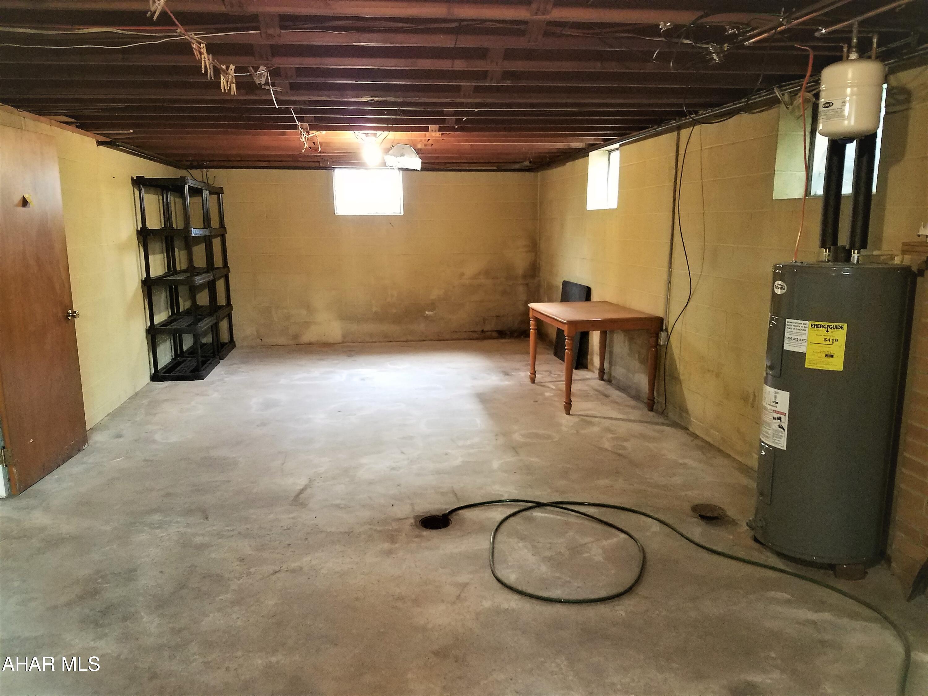 Meadowbrook Terrace - Residential