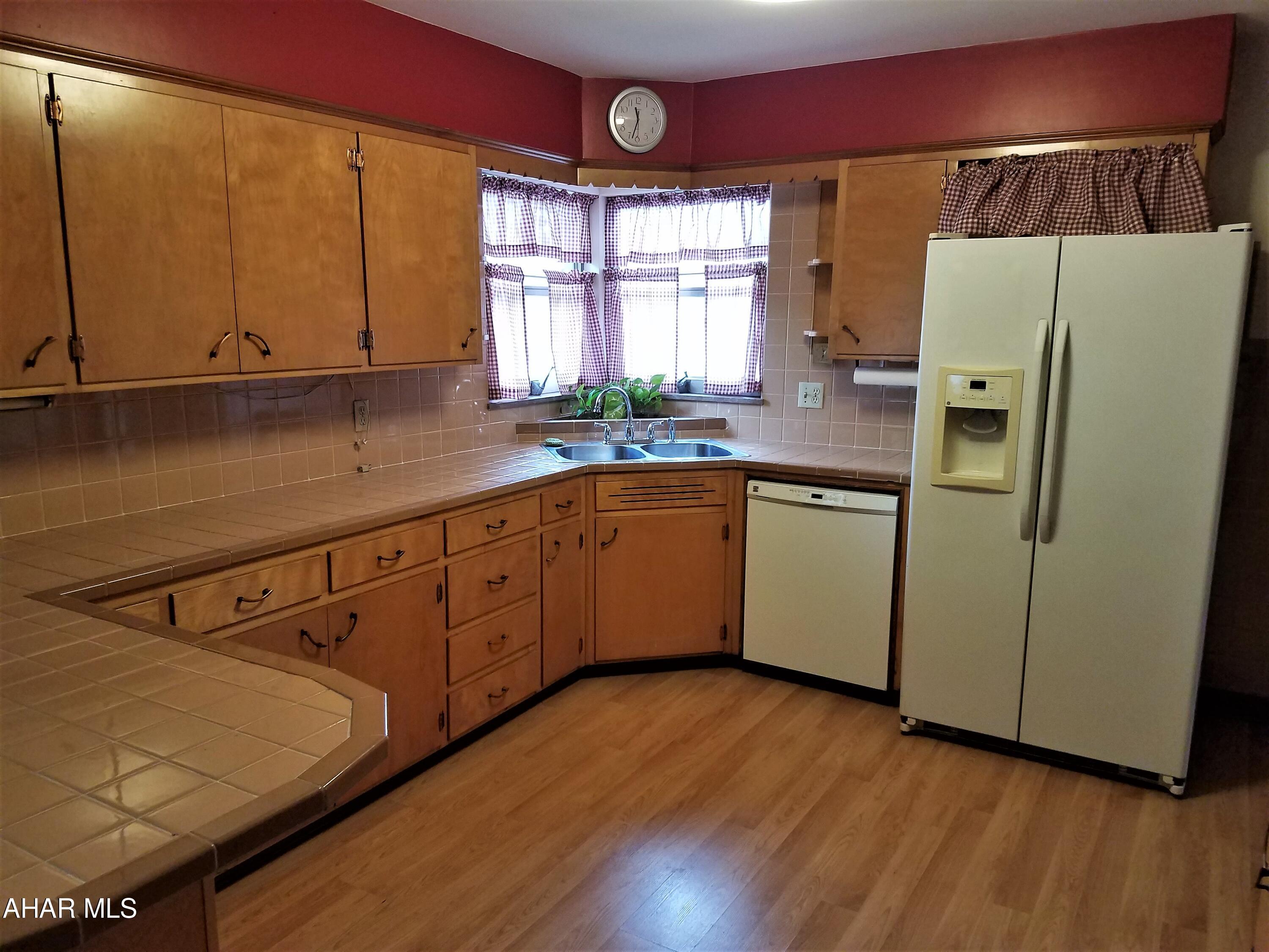 Meadowbrook Terrace - Residential