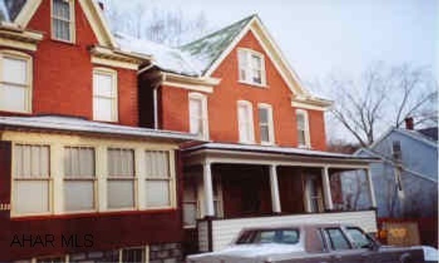 Brick double house. Brick double house with all seperate utilites.  One side occupied at $295 per month.  One side vacant.  Needs minor work on vacant side.  n