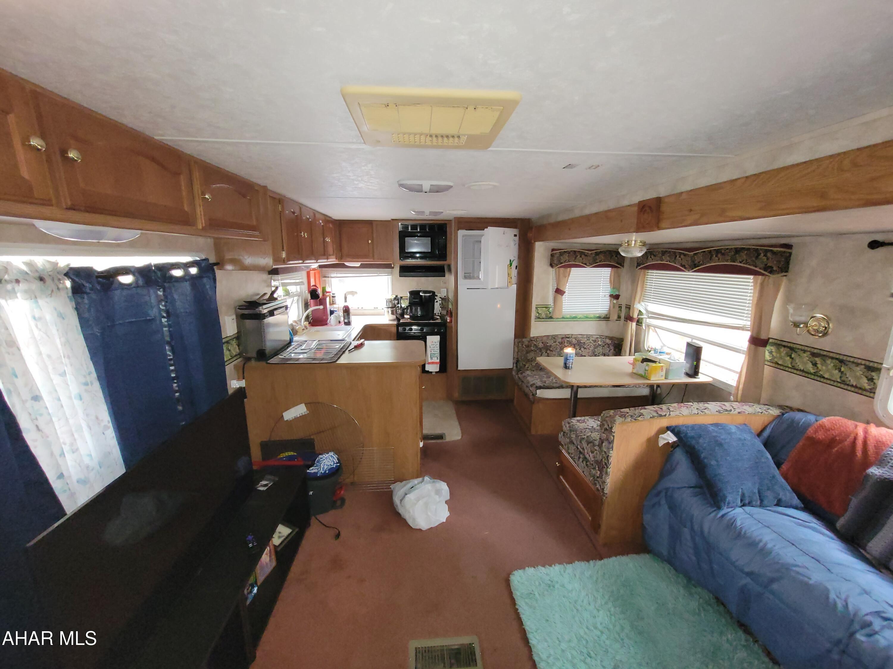 Glendale Yearound - Residential