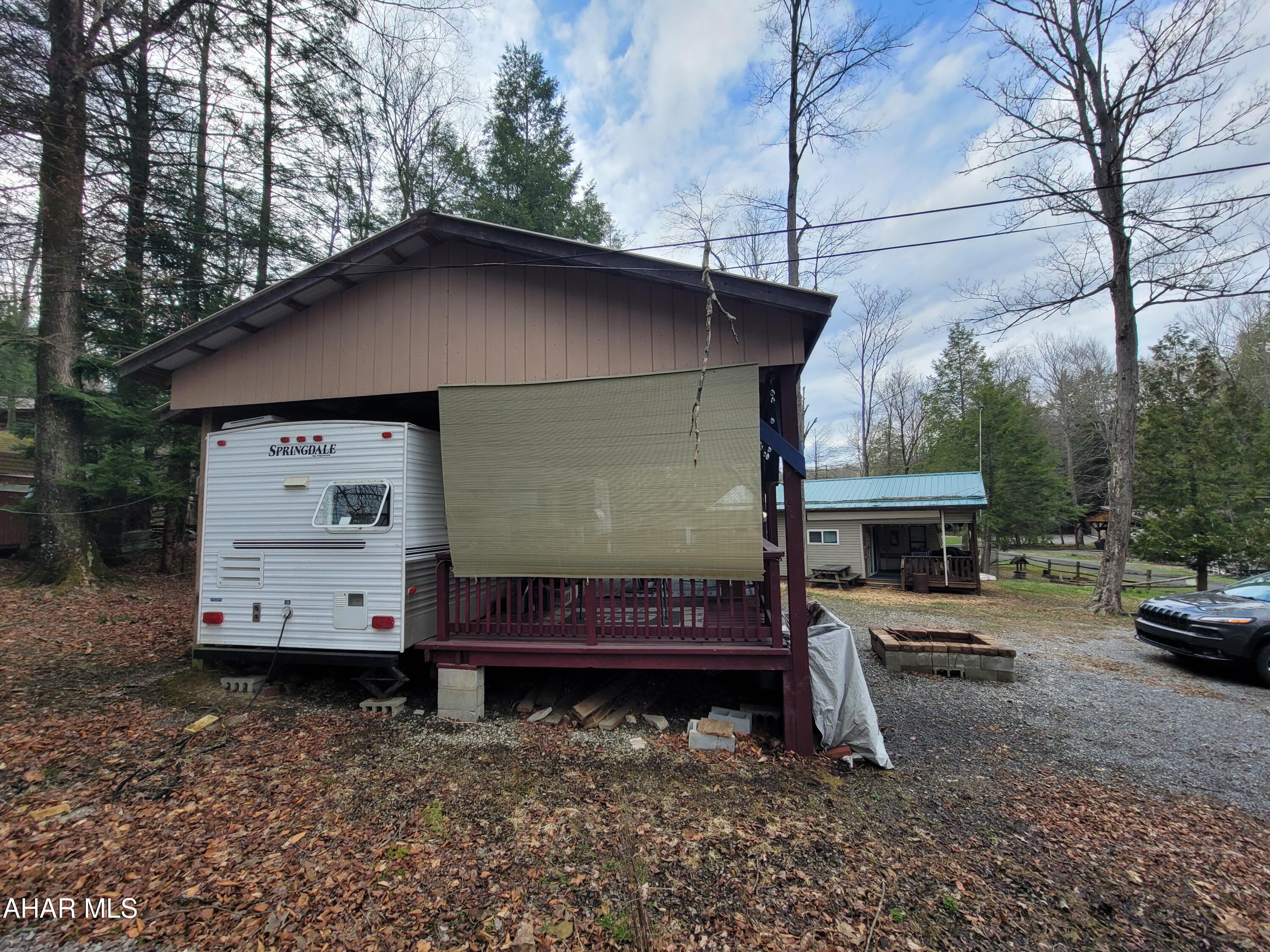 Glendale Yearound - Residential