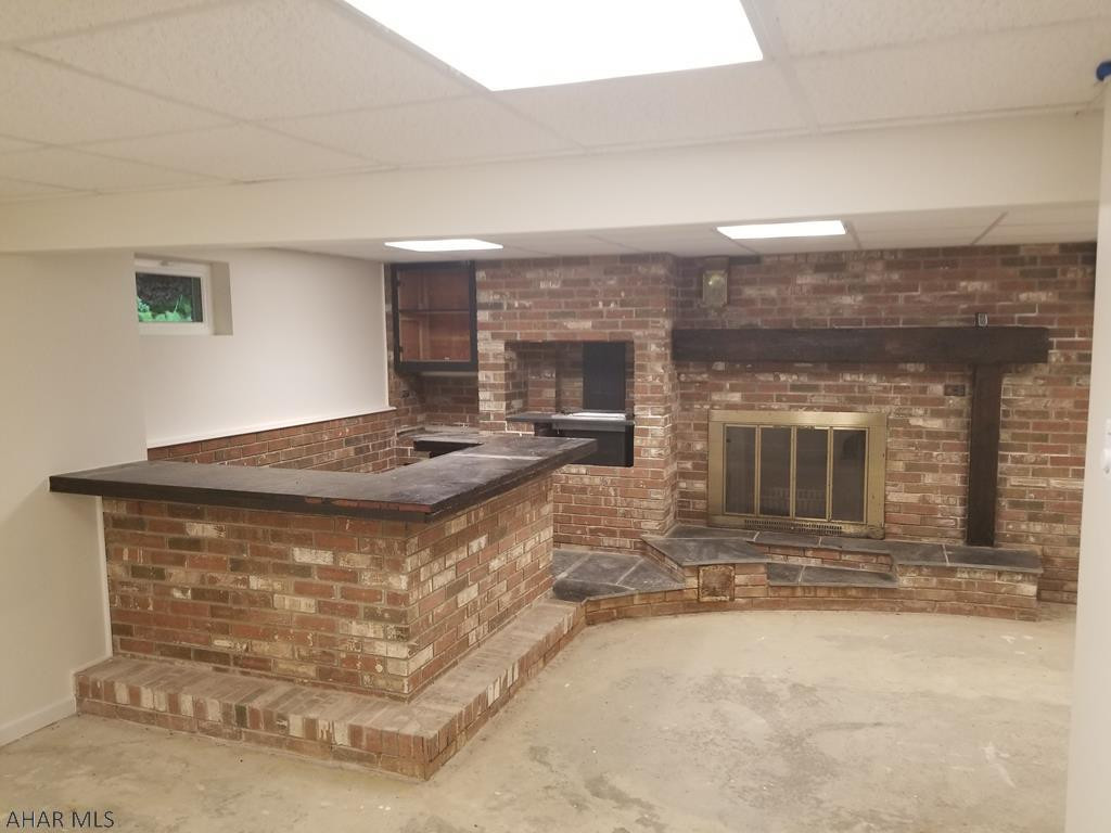 Glendale Yearound - Residential