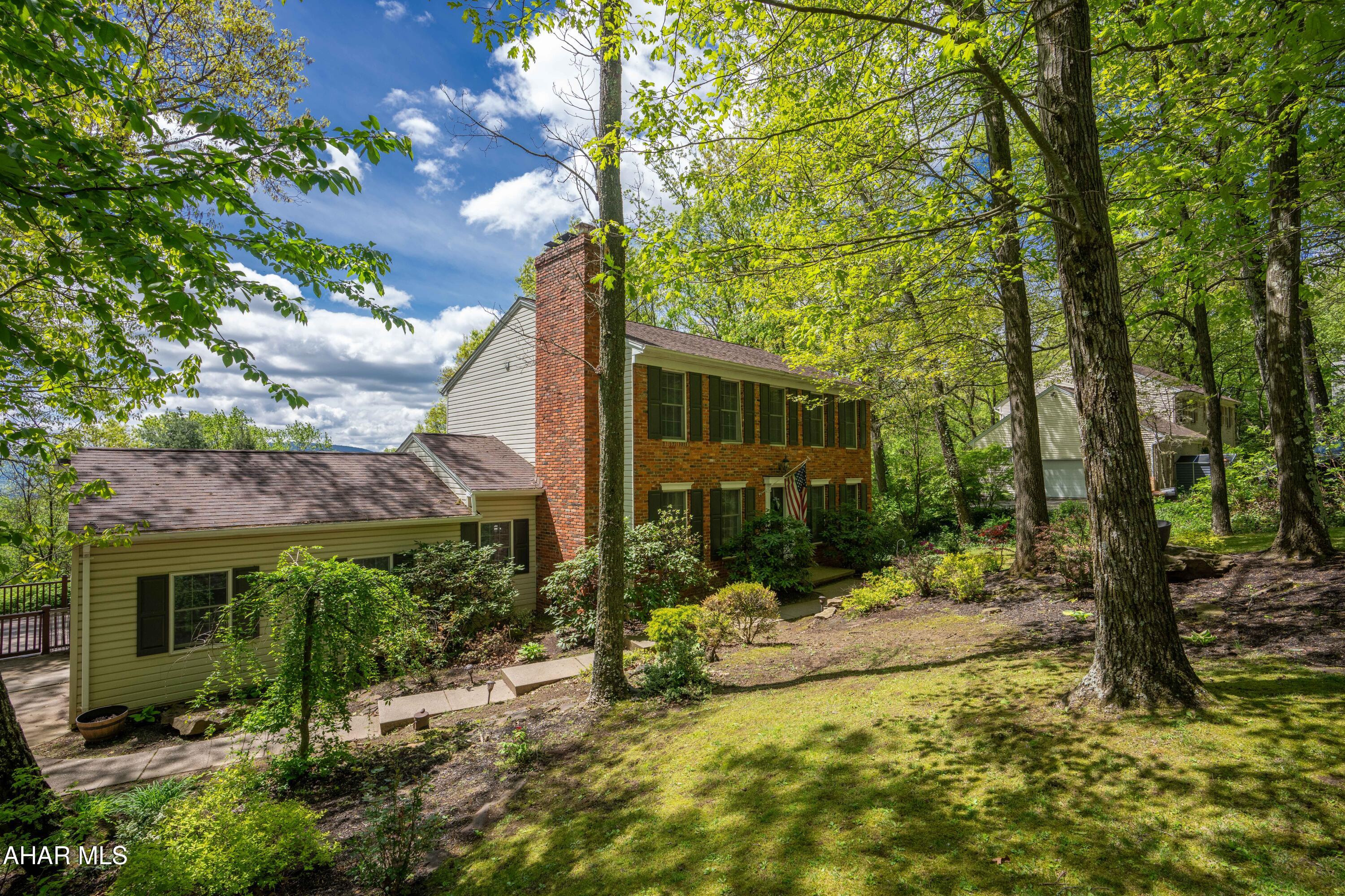 Stonehedge - Residential