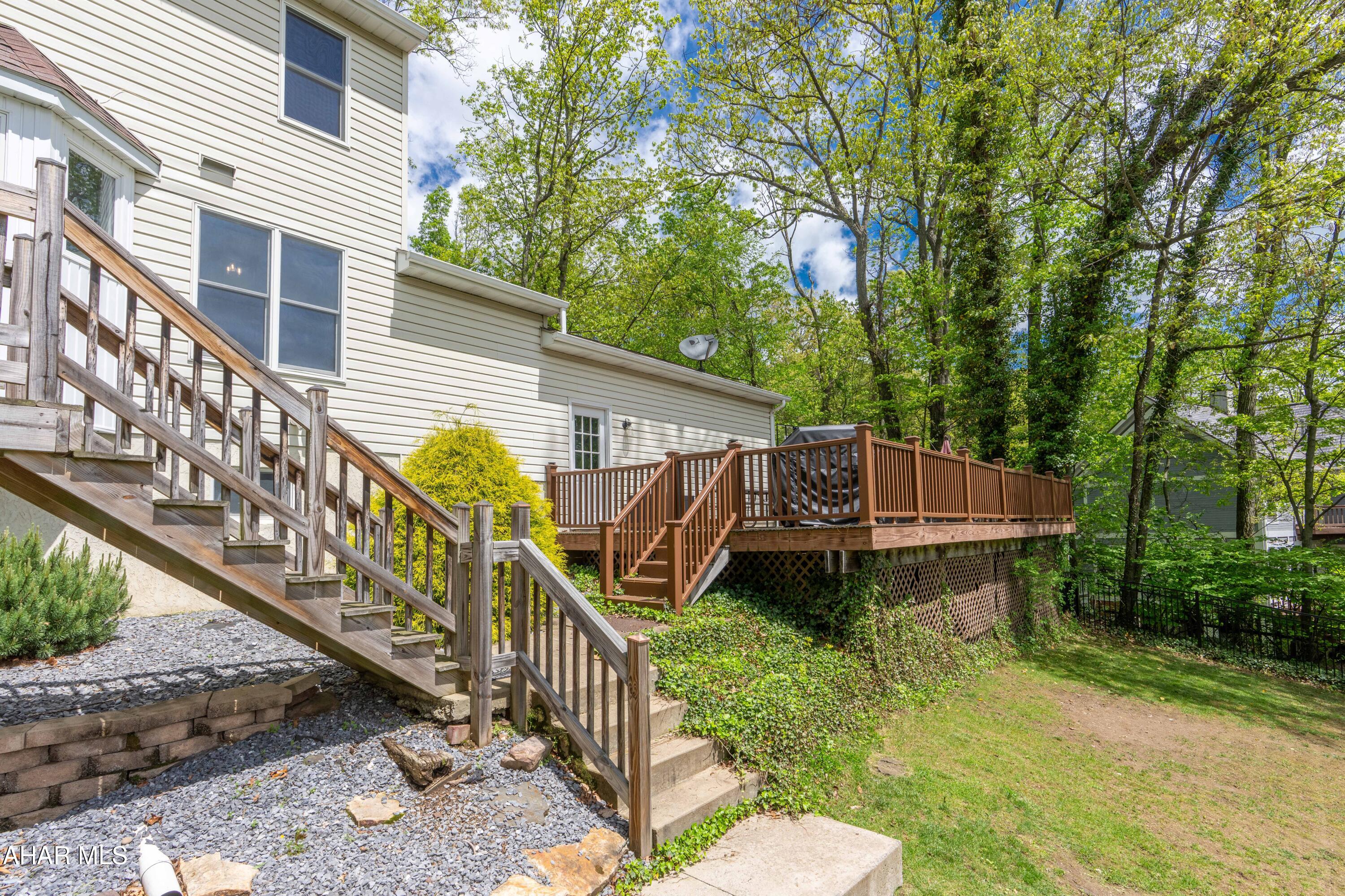 Stonehedge - Residential