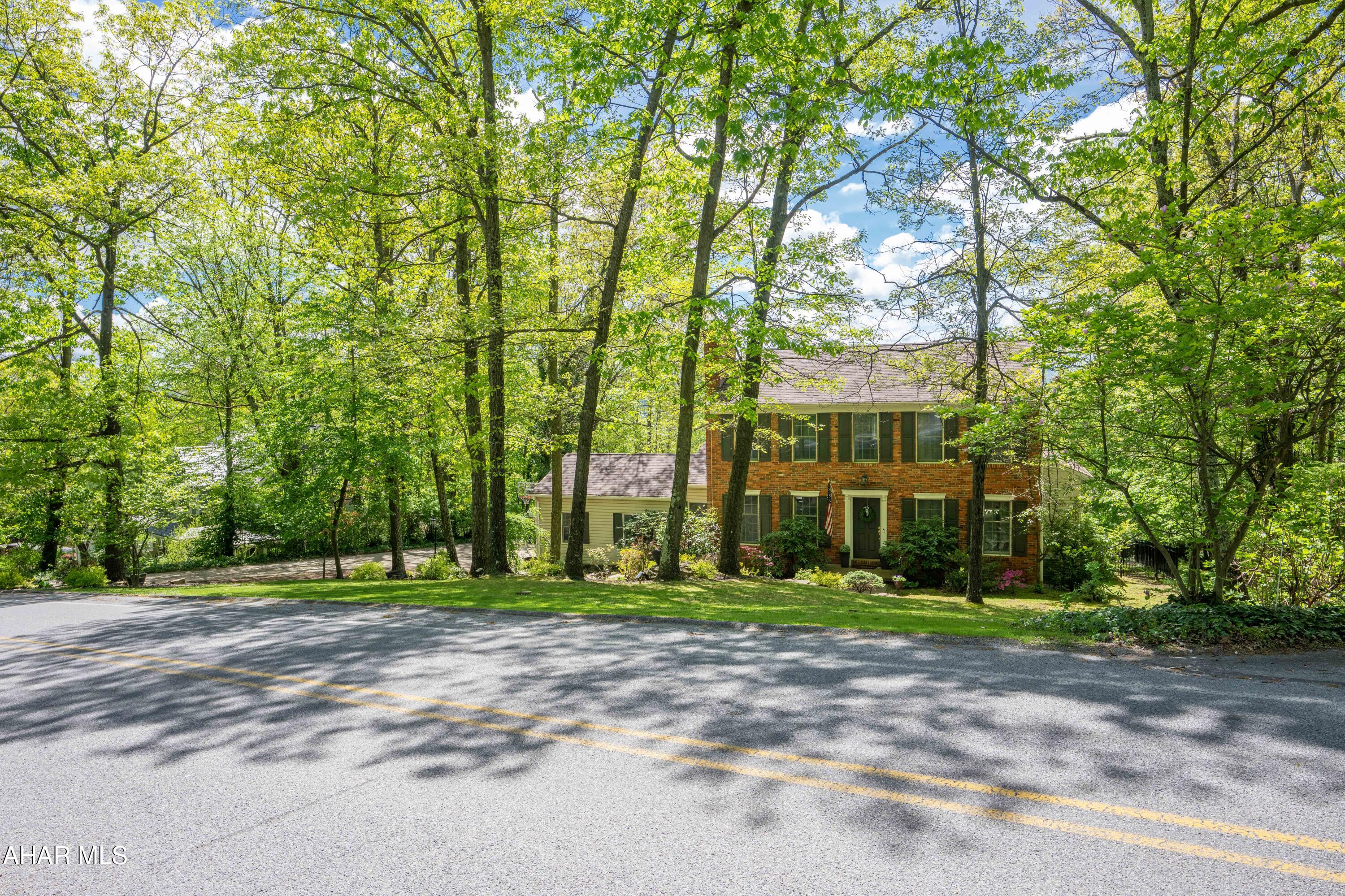 Stonehedge - Residential