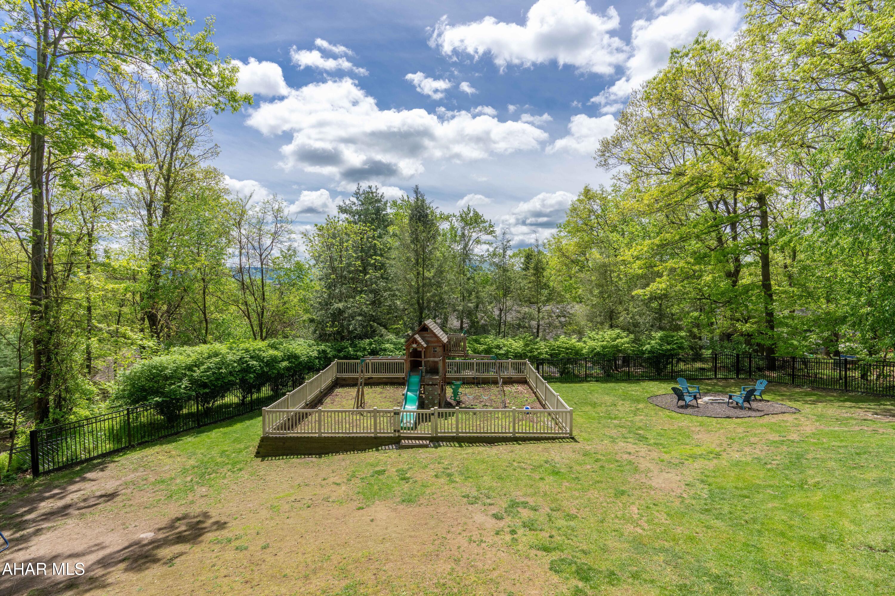 Stonehedge - Residential