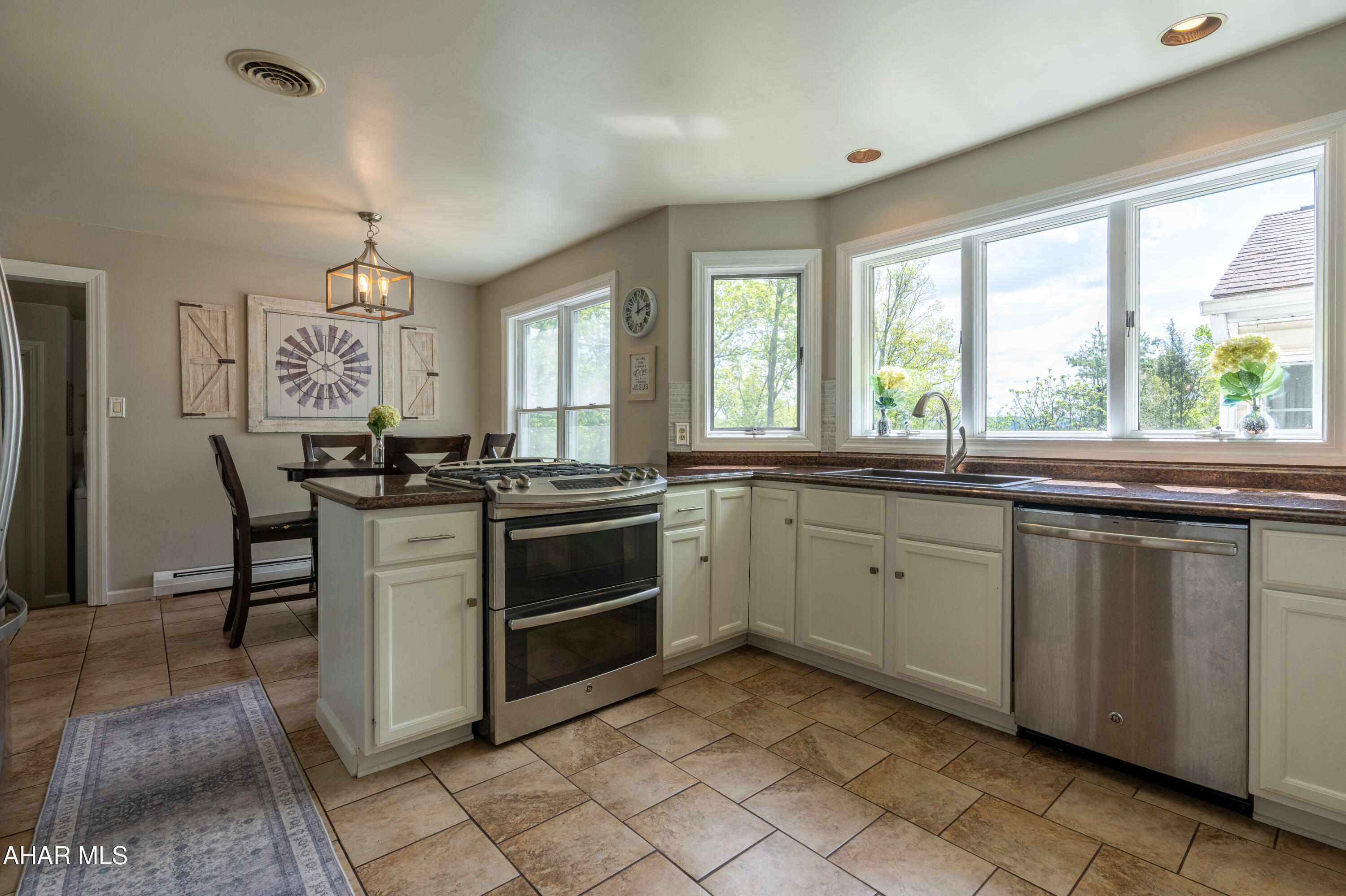 Stonehedge - Residential