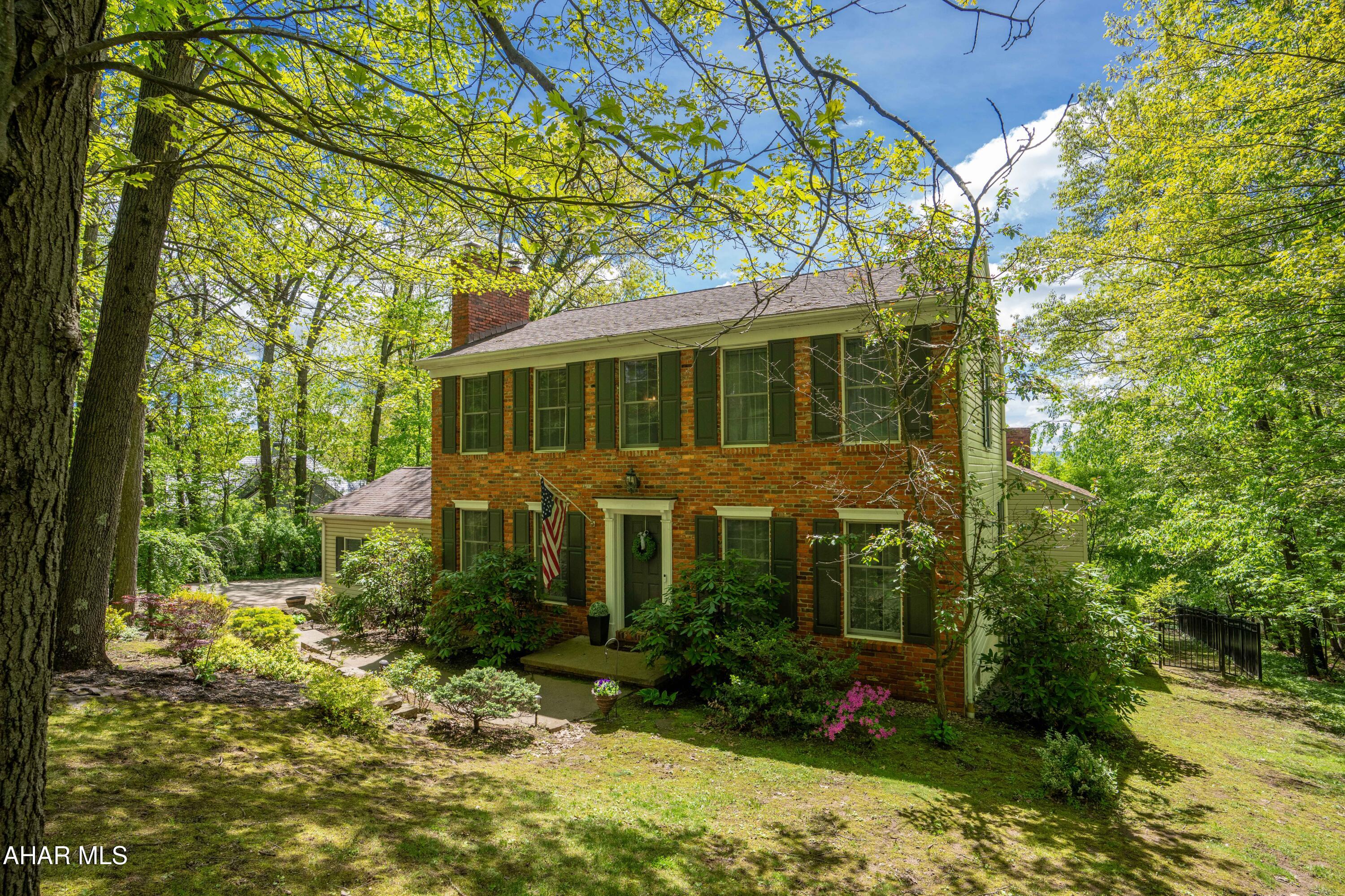 Stonehedge - Residential